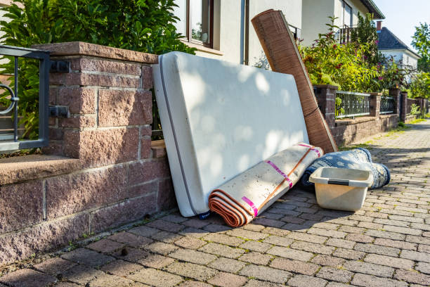 Best Construction Debris Removal  in Como, MS